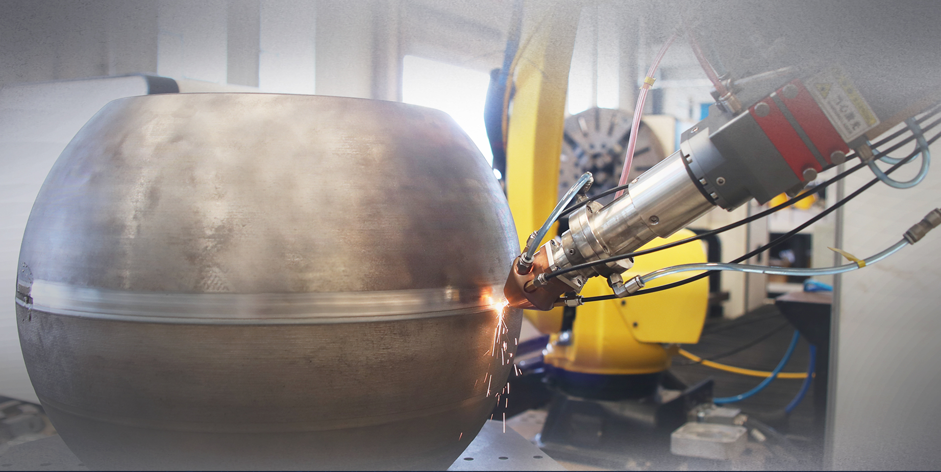 八轴联动无死角